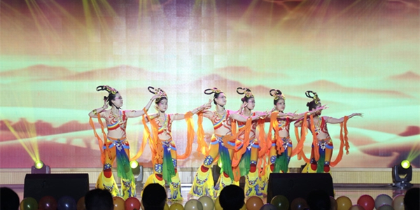 1581562103256780.jpg 12-01、投资公司舞蹈《梦回敦煌》.jpg