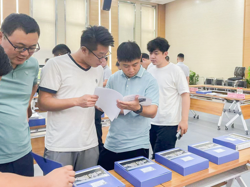 1696663269335022.jpg 1 (1).jpg